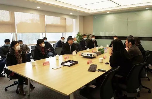 上海市副市长陈群一行莅临上海；Ｗ鹆奔攀硬斓餮